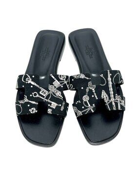Hermes Sandals Oran Canvas Black